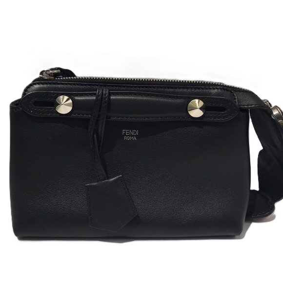 FENDI Black Leather Shoulder Bag - Picture 1 of 8